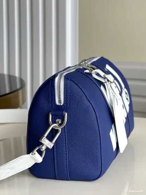 CITY LOUIS VUITTON KEEPALL 0324